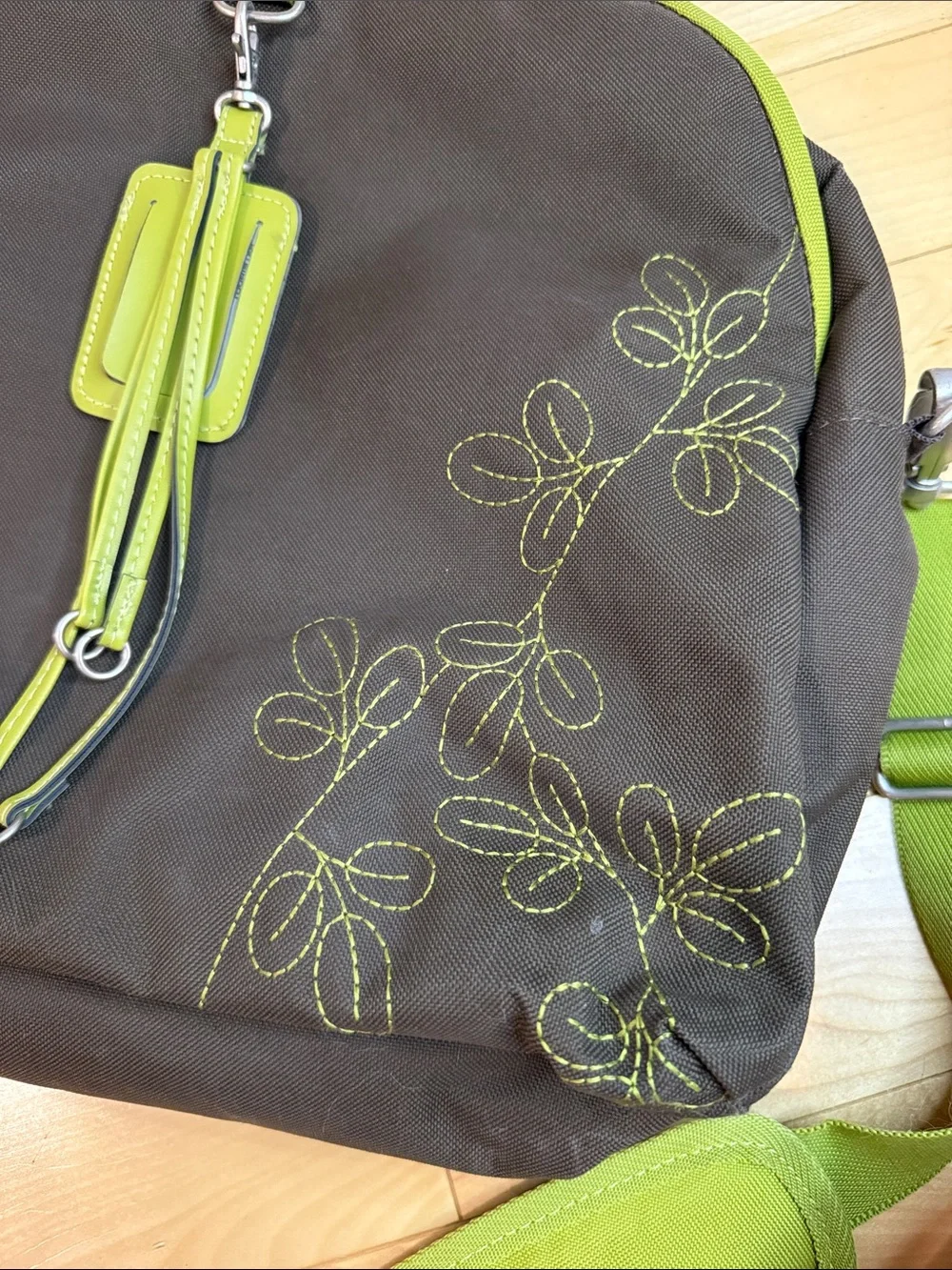 American Tourister spacious laptop